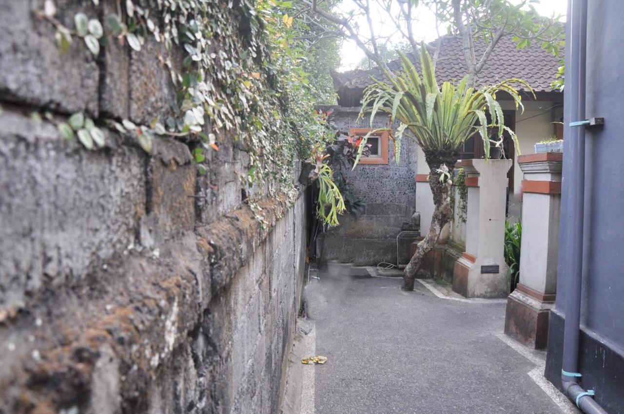Dunung Sari Homestay Ubud  Exterior photo